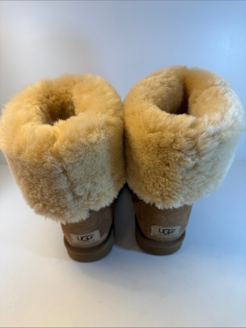 UGG Australia Classic Women's Tall Shearling Boots in Chestnut - Size 7 - Picture 8 of 10